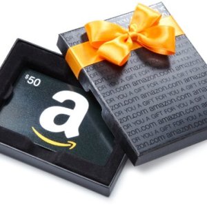 Amazoncom-Gift-Cards-In-a-Gift-Box-Free-One-Day-Shipping-0